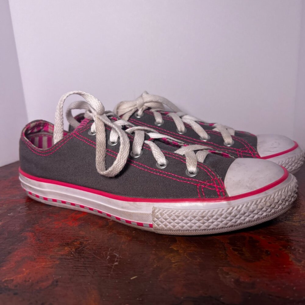 Converse All Star‎ Grey Pink Low Sneakers Shoes Size 4Y